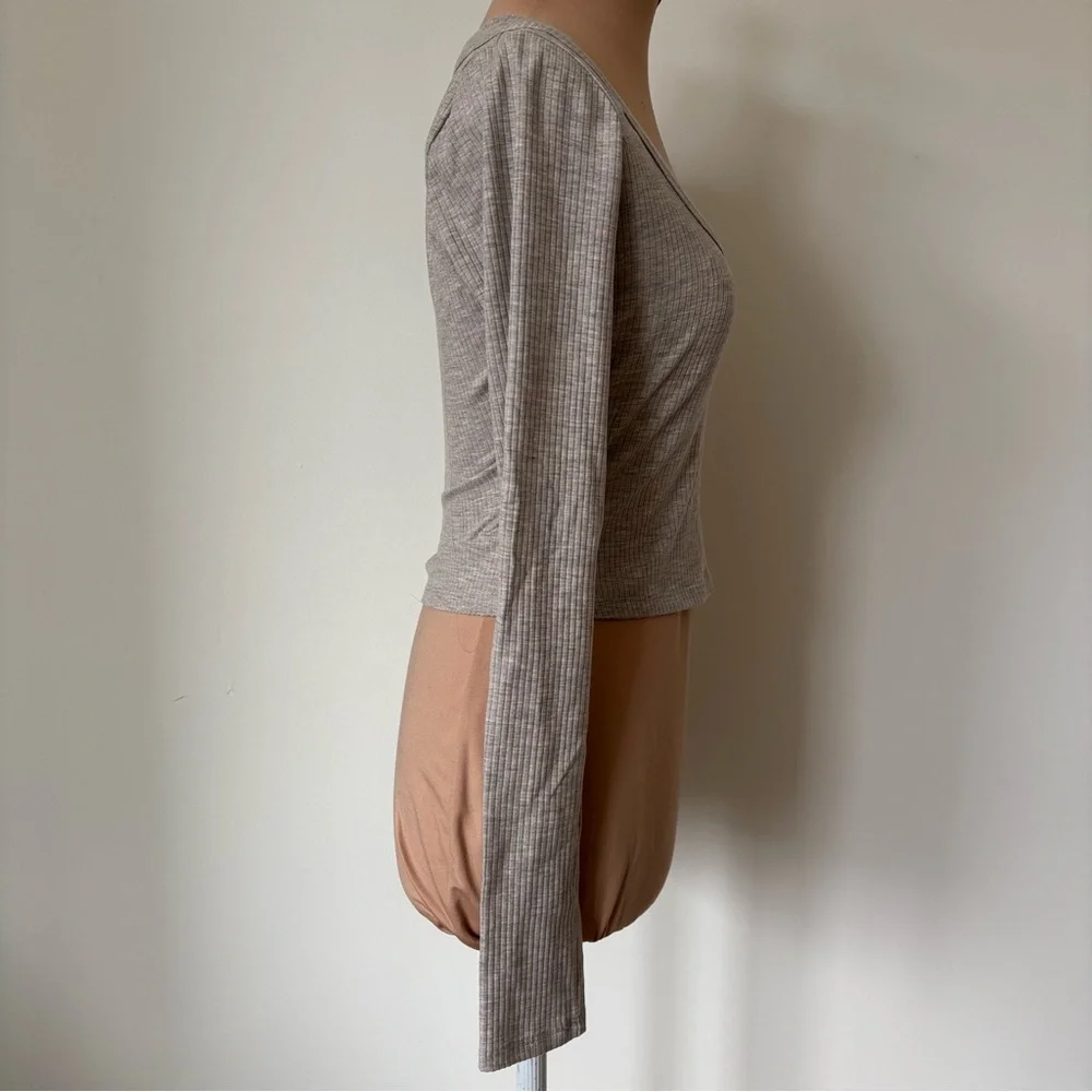 Reformation Paige Marble Gray Scoop Neck Ribbed Crop Top Long Sleeve Tee EUC S